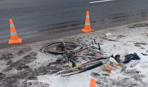 2 декабря 2020 года. Сводка происшествий на дорогах области за вчерашний день. На трассе "Россия" погиб велосипедист.