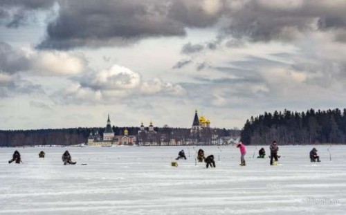 13 марта пройдут соревнования по подлёдному лову рыбы "Зимняя рыбалка на Валдае-2021"
